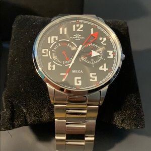 NWOT ONISS PARIS MECA MENS WATCH